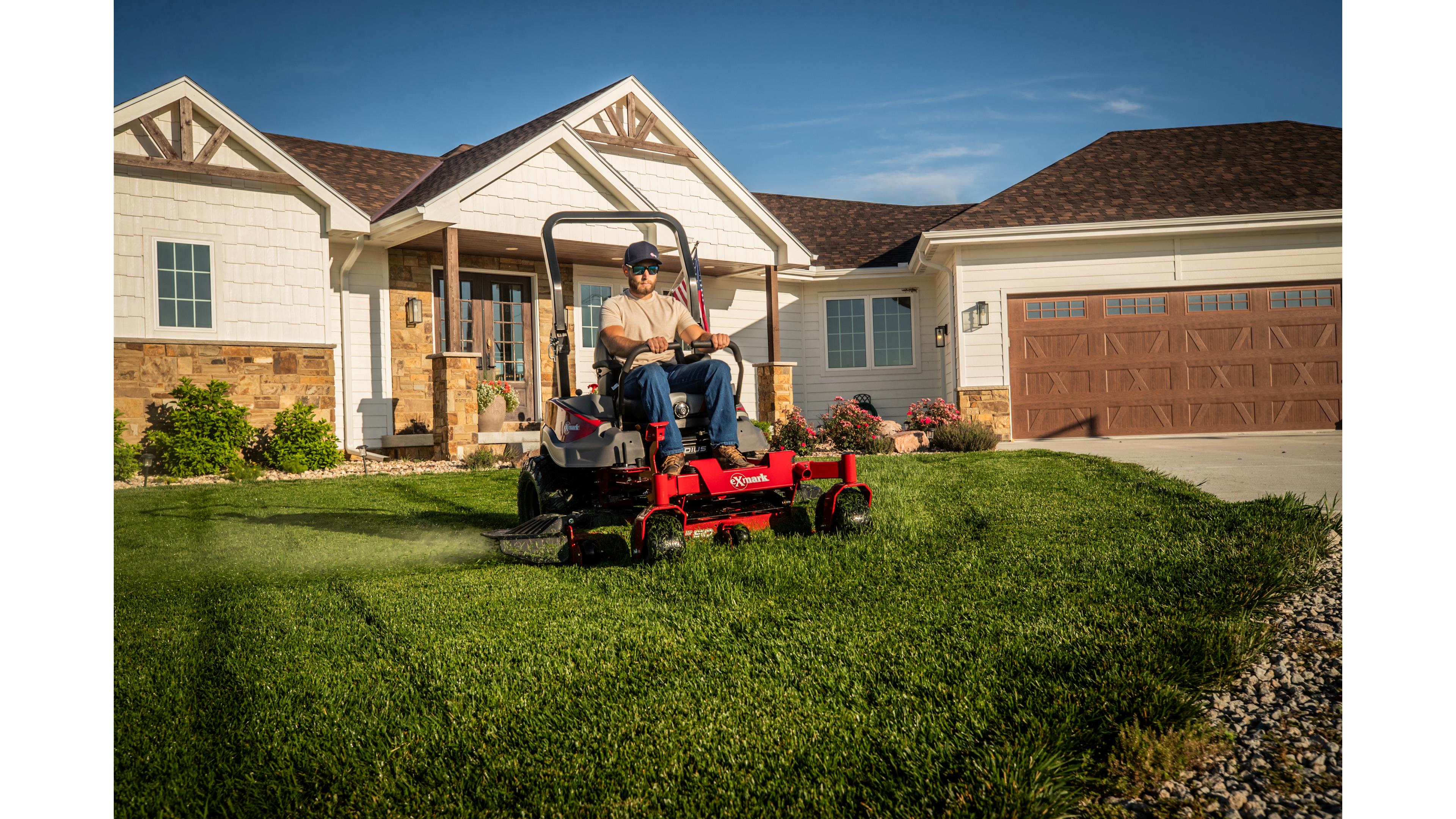 Exmark Models Exmark Radius S-Series Mower | Model RDS691GKA523A3